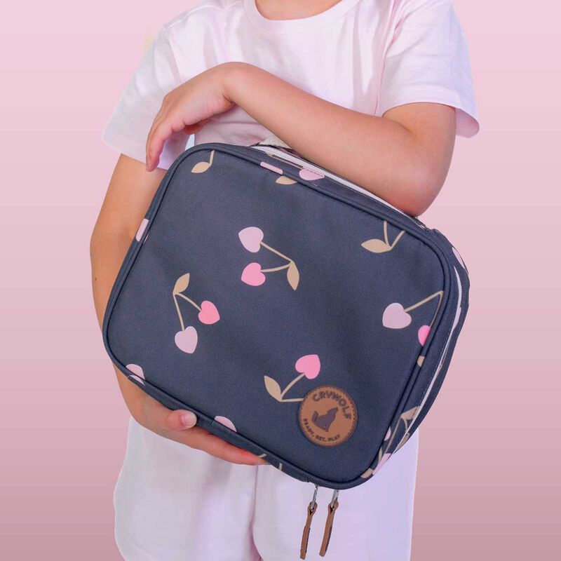 Crywolf Everyday Lunch Bag image number 1